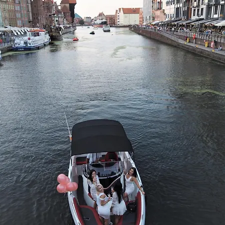 Hotel en barco Blues-rejsy Po Motlawie Gdansk